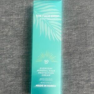 The Faceshop Clean Beauty 50 spf